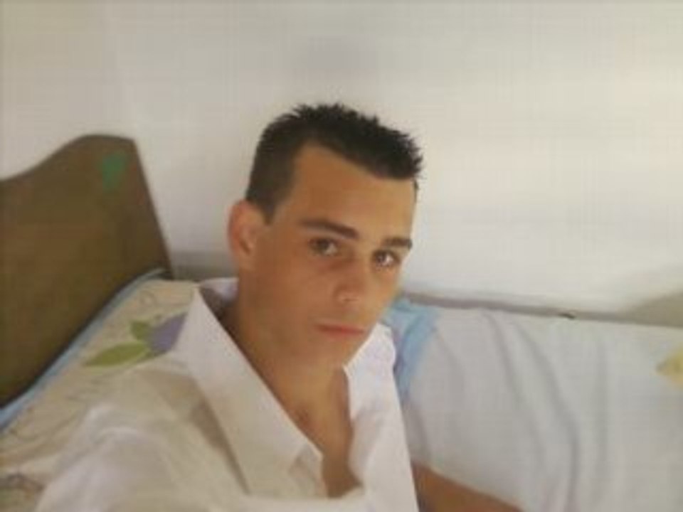 Lui c'est tout