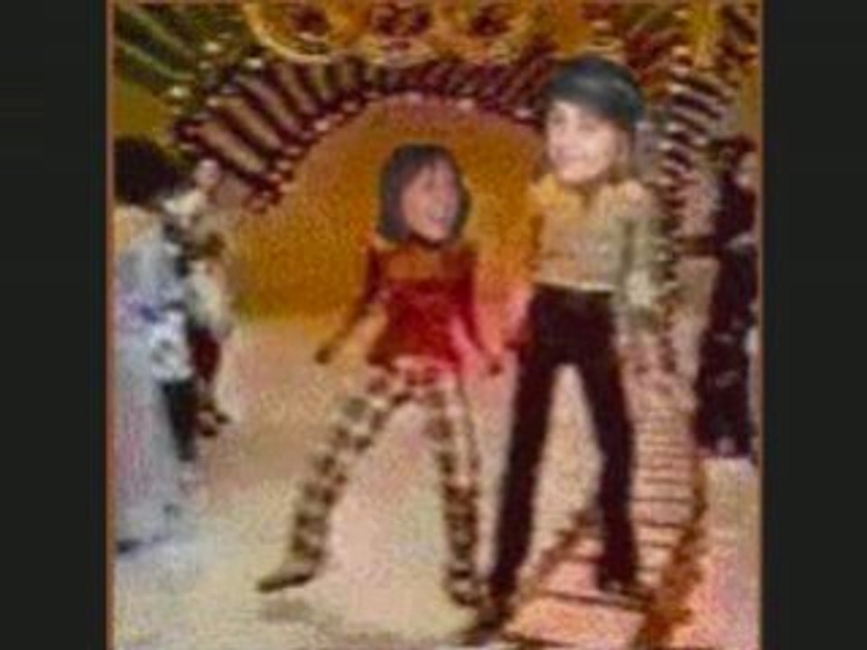 let's turn it on...Funny Friends!!!!