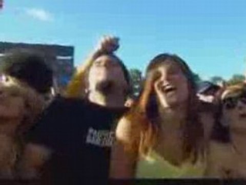 The Hives - Walk idiot Walk - live 2008