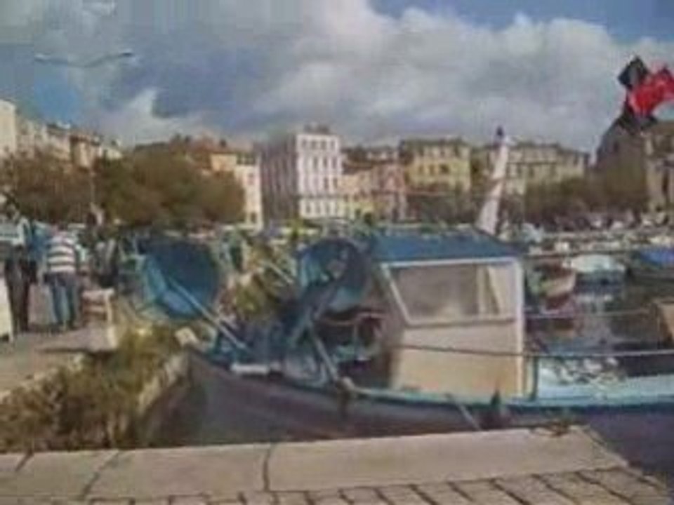 Au  port