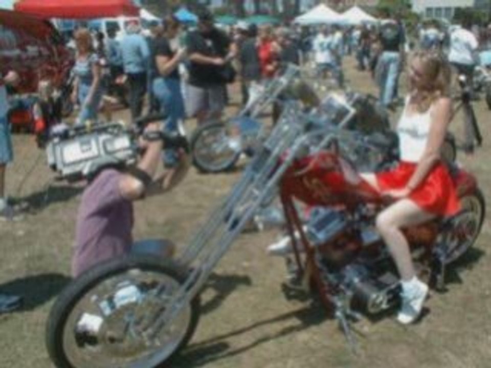Moto femme hd