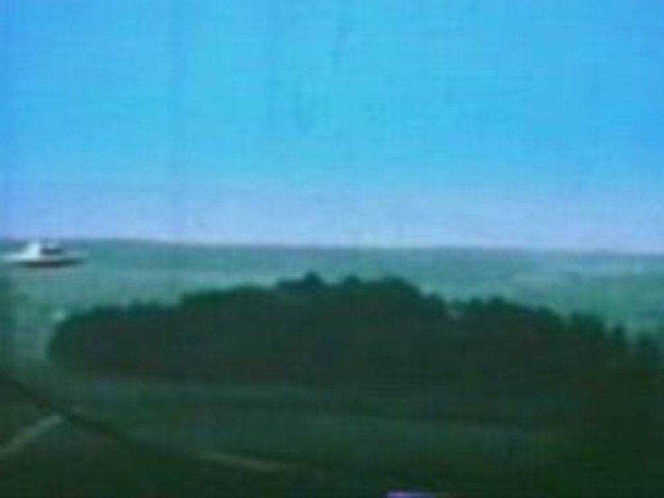[UFO] - Goes Invisible