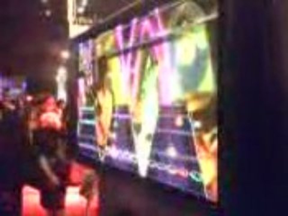 Guitar Hero : World Tour - Beat It FJV08 Gameplay