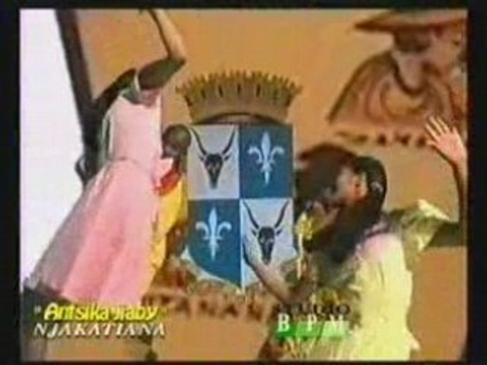 Njakatiana - Antsika jiaby