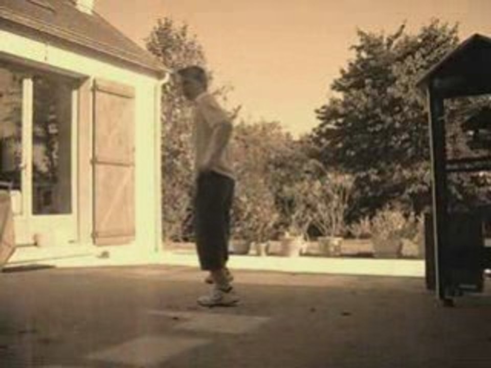 Snoopy Melbourne Shuffle 4