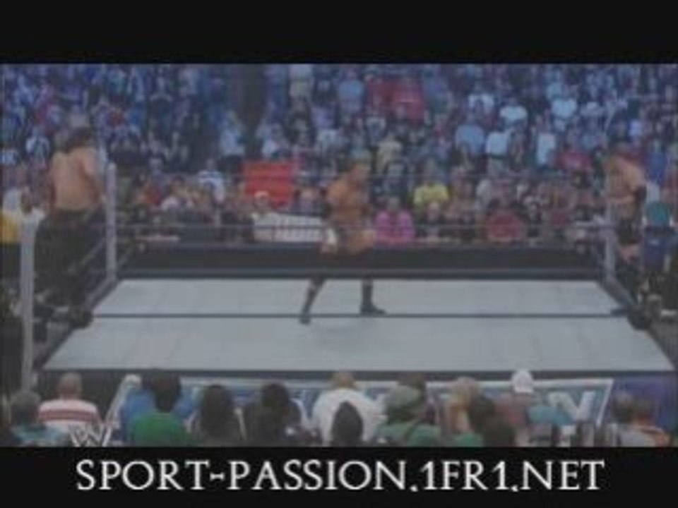 WWE Smackdown 26/09/08 The Great Khali Vs Vladimir Kozlov