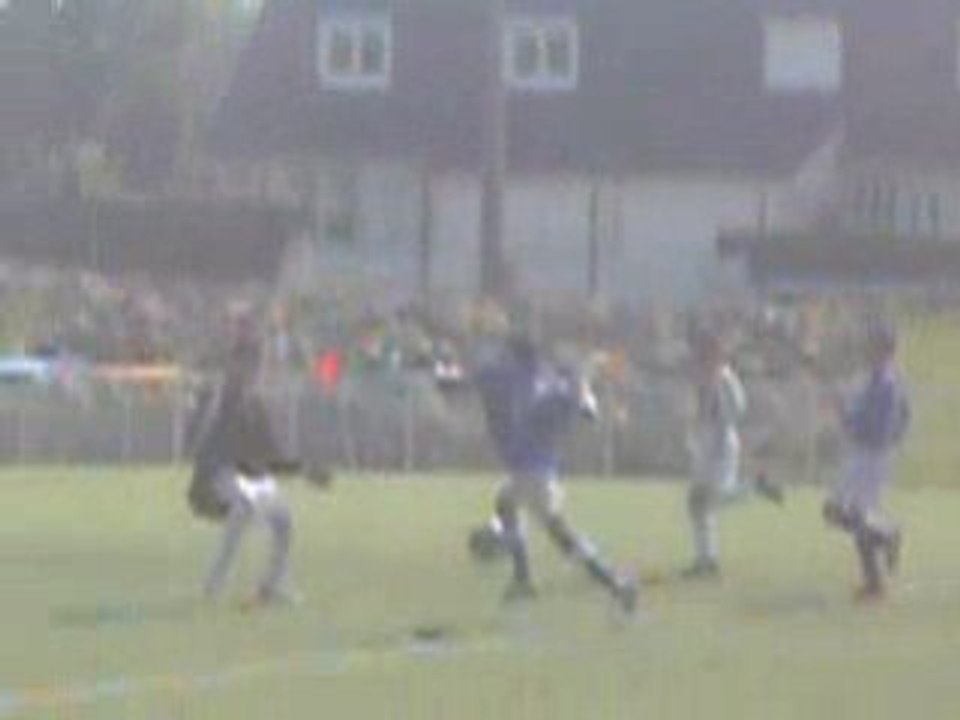Lefillatre Antoine dit GAV' drible le gardien et but!