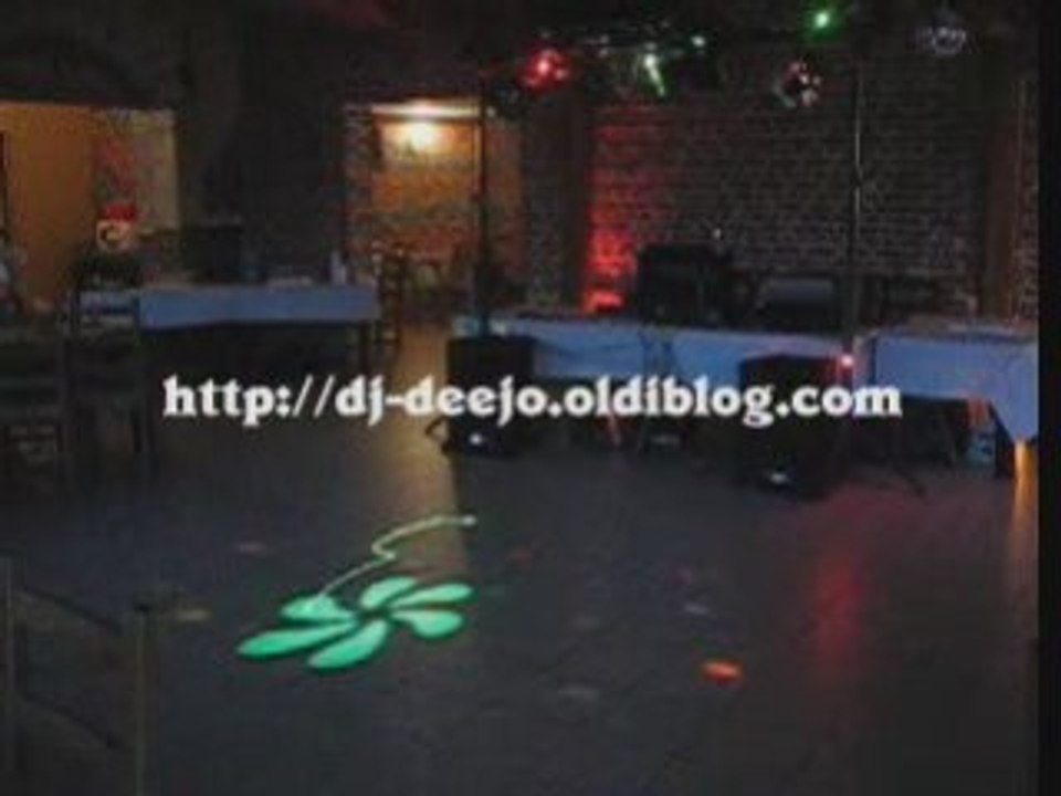 dj deejo's