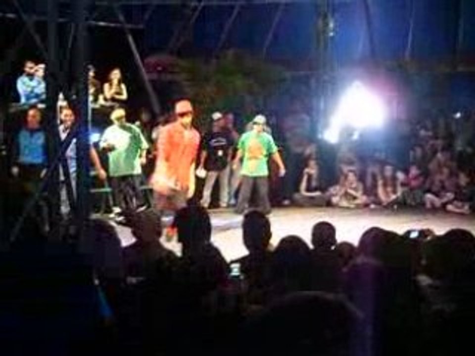 Cyril secret story Break dance