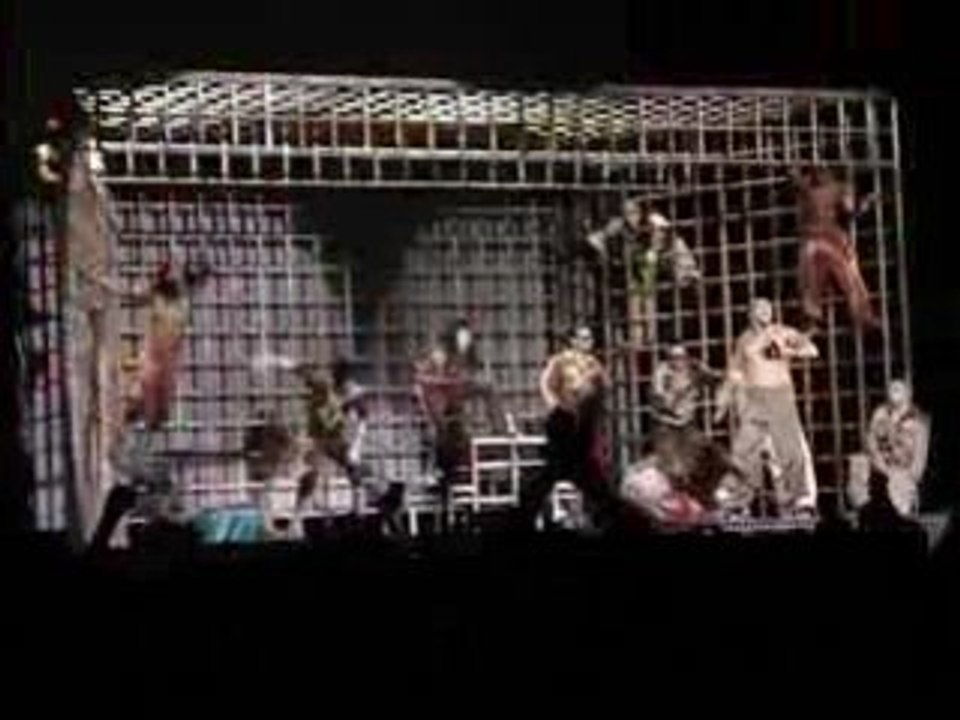 Madonna - Confessions tour - Sorry - Paris 2006