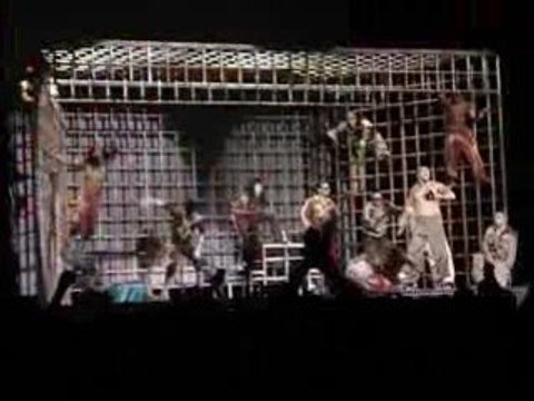 Madonna - Confessions tour - Sorry - Paris 2006