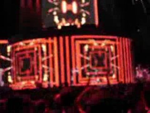 Madonna - Confessions tour - Music 1 - Paris 2006