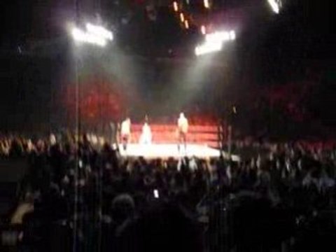 WWE a bercy 27/09/08 Rey Misterio vs Kane