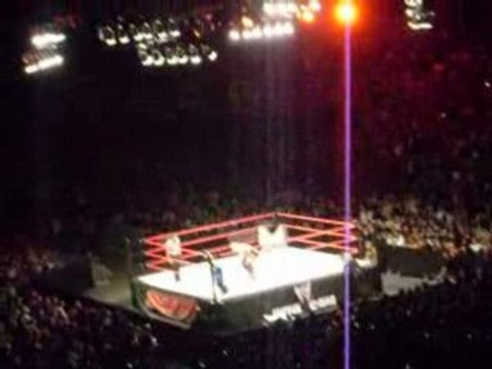 Kane vs Rey NO DQ (raw bercy)