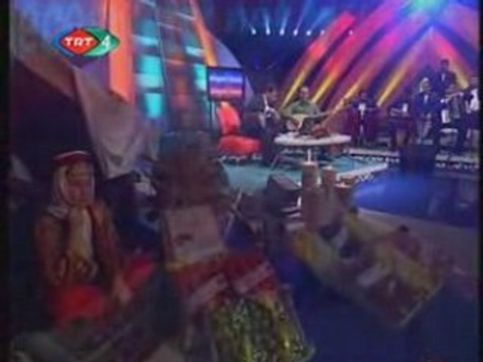 Erol Parlak Engeller koymuyor yar sana varsam