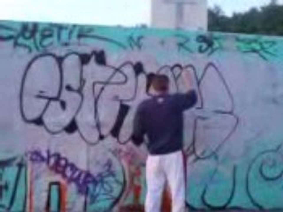 MOV00900
