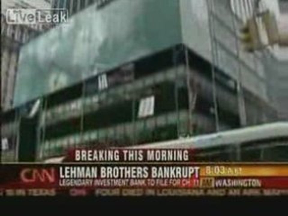Guys Making out on CNN