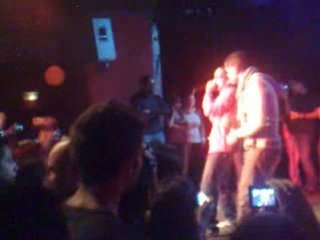 Kriz Y Angel à Paris