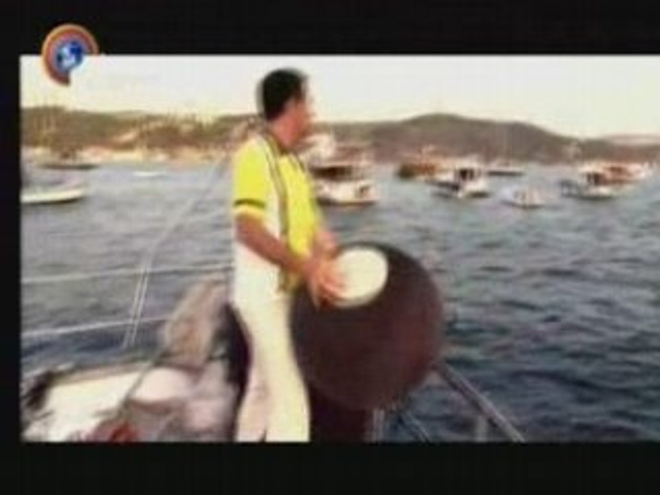 Hülya Evrensel-Asik Oldum Yeni Videoklip 2008