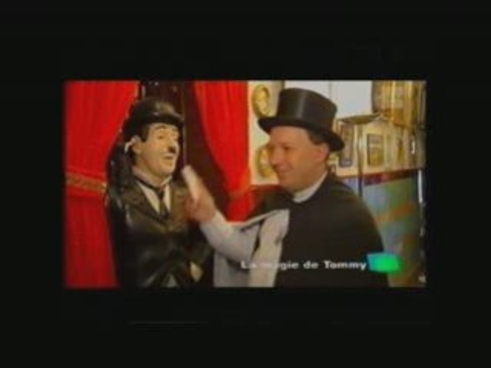 Tommy Stevens le magicien prestidigitateur Video