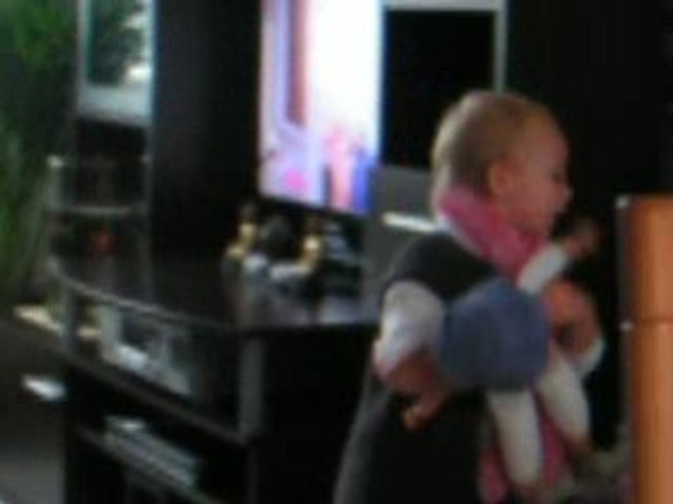 Kylie la madonn  française!lol