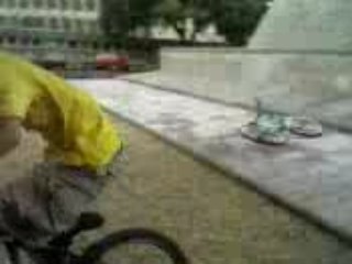 jah Q-bike drift Street Nîmes darkdog 01