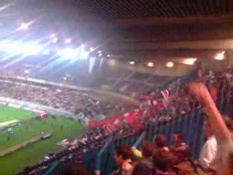 Psg - Grenoble Echange Auteuil Vs Boulogne