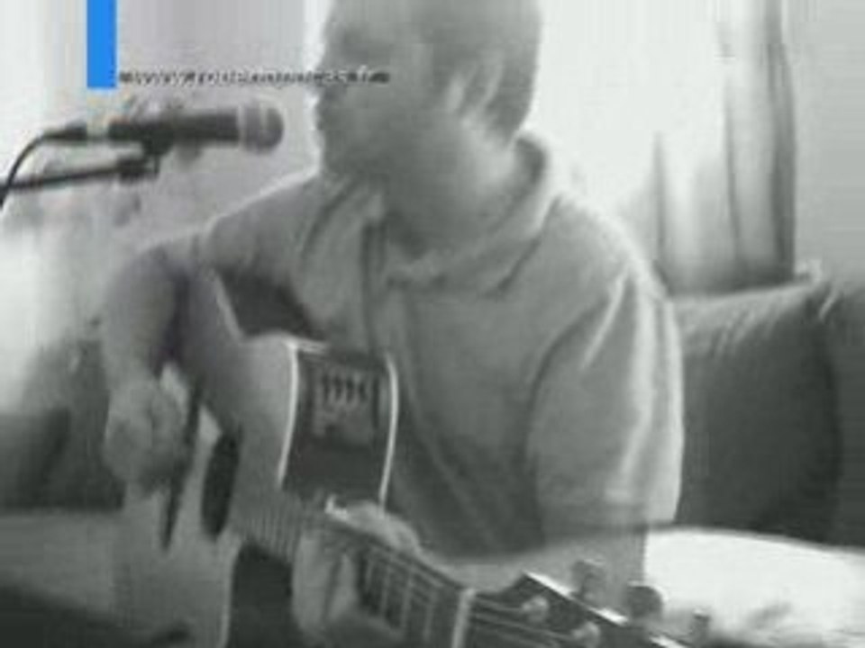 Roberto Pocas - Elle m'oublie (acoustique)