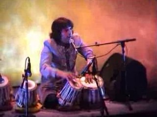 Amrat Hussain Trio @ Projet Bizarre !