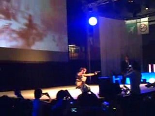 lara croft au festival du jv en direct !!!