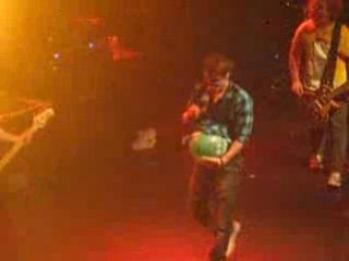 Killerpilze Jo s'amuse !