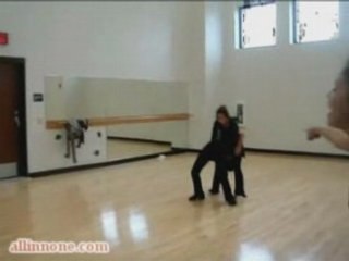 2 Hot Girls Do Cool Stunt