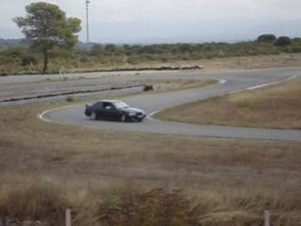 Drift en ligne droite M3 e36 3.2 321cv Stock circuit  Luc