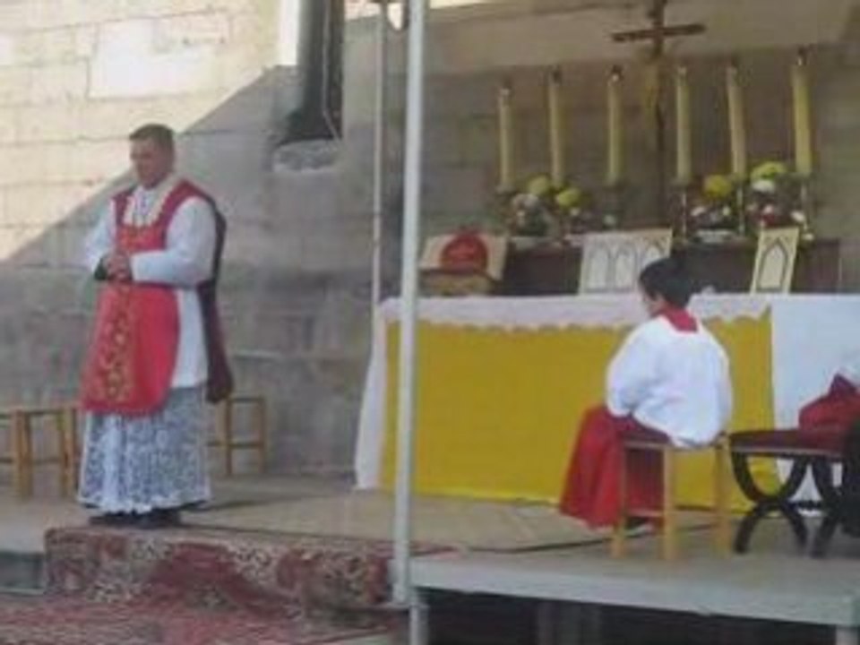 Amiens Messe de St Firmin à la rue