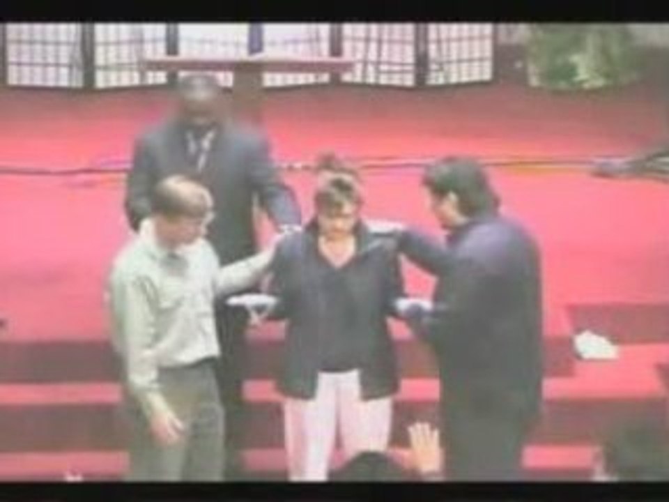 Sarah Palin, Thomas Muthee and witchcraft