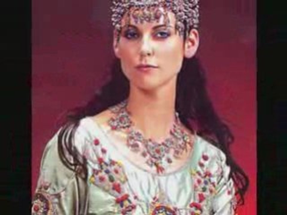 ..LES ROBES KABYLES..