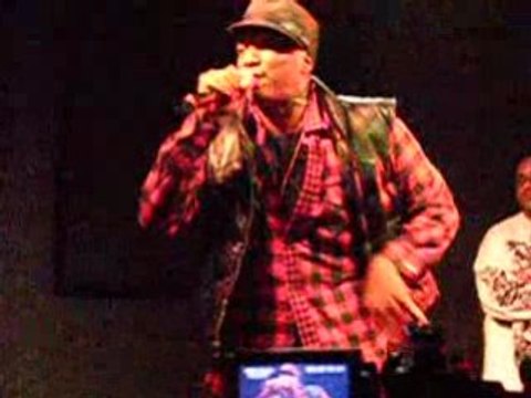 Q-Tip performing at Knitting Factory NYC