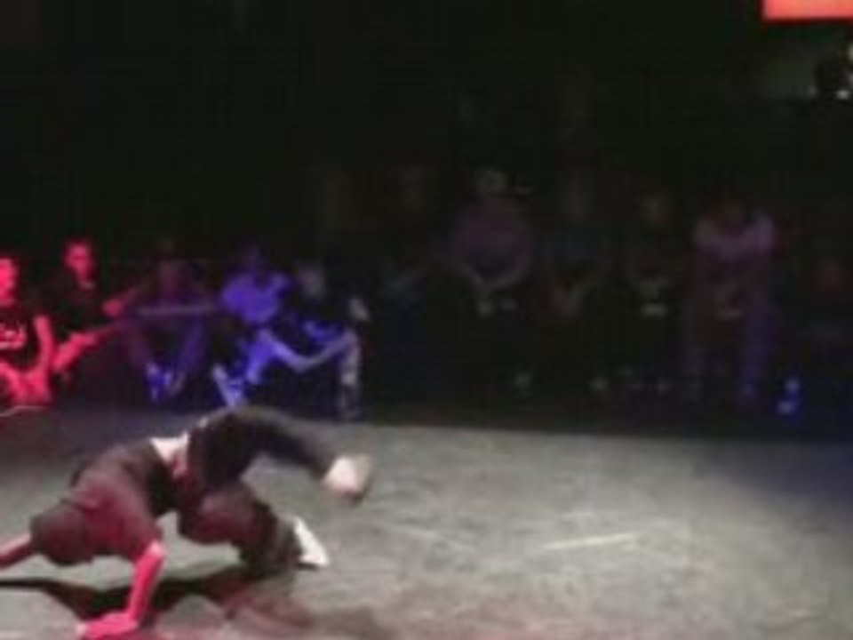 Extreme Kicks 2008 - Demi Finale -  Kido Vs Loony