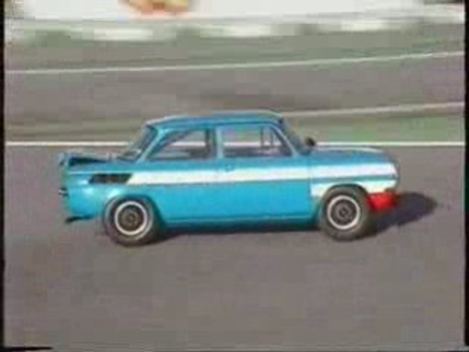 Maquette NSU TT au 2:7è en piste