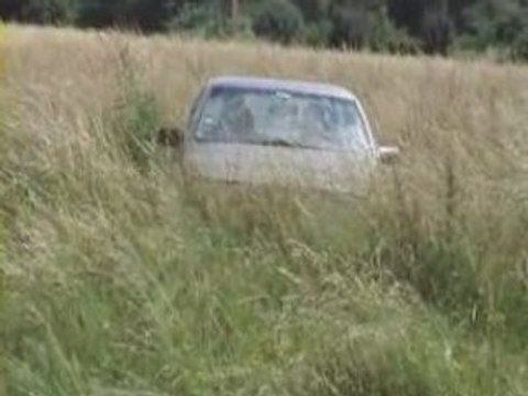 stn saint nicolas 53 laval voiture délire