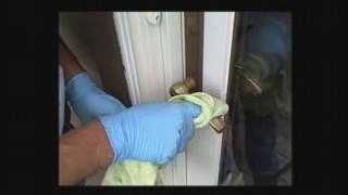 How to Polish an Andersen® Door Handle using Simichrome