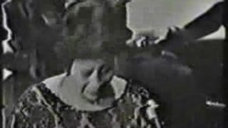 Ella Fitzgerald chante Shiny Stockings Japan 1964