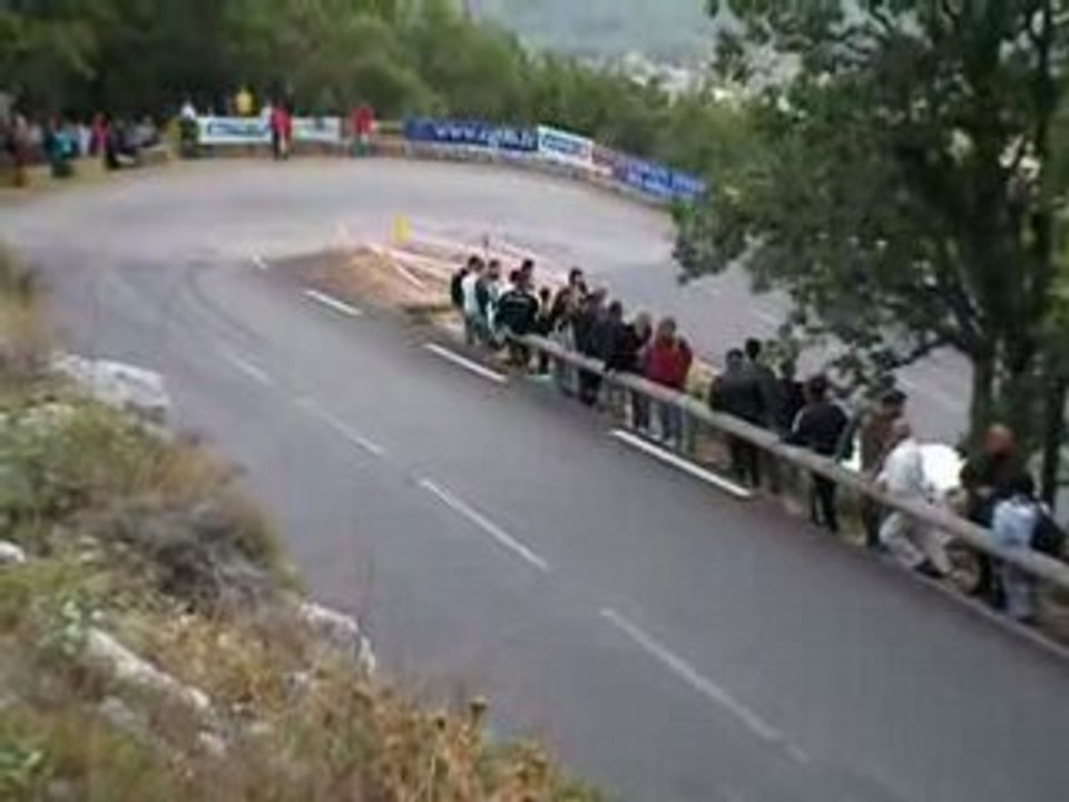 DINDON1SUBARU
