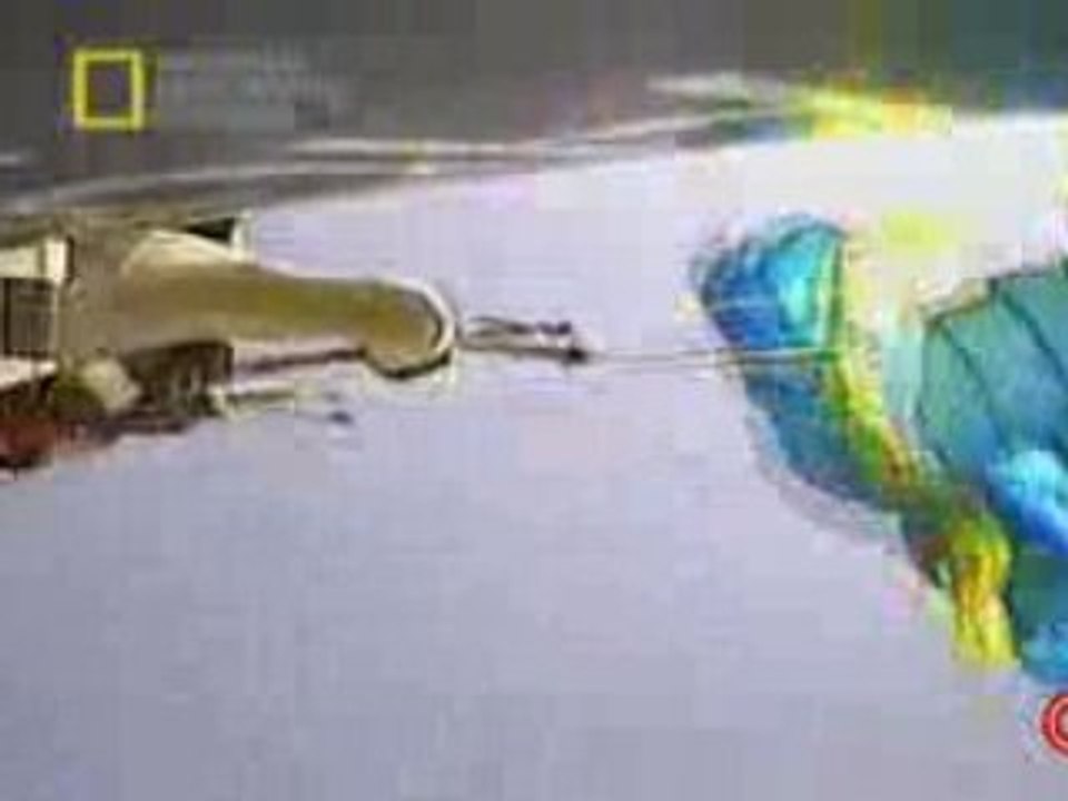 [CNN] Jet Humano cruza el canal ingles en 15 minutos