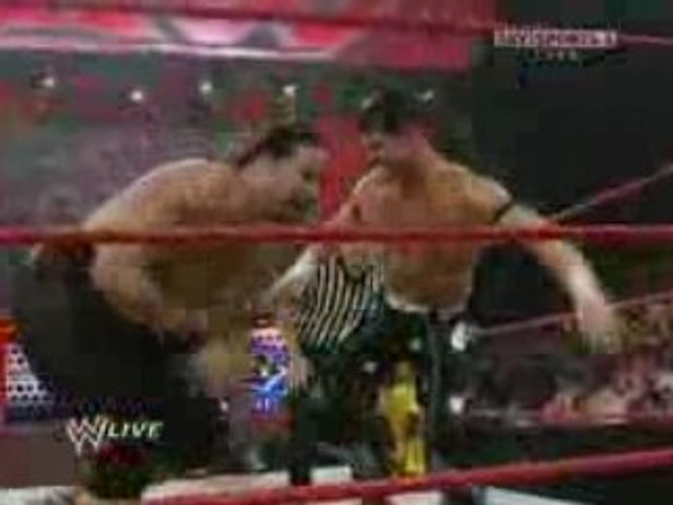 WWE Raw 9 29 08 Part 4 11