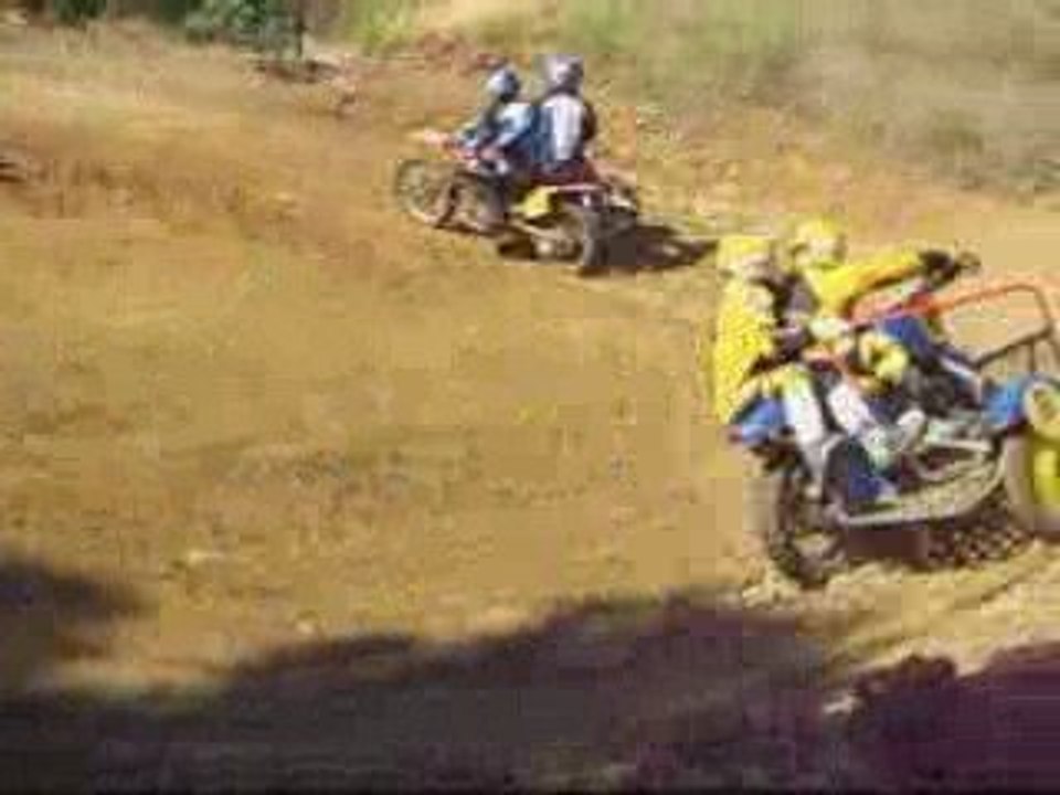 Motocross Amberieu - fete de la moto : side car , ancienne