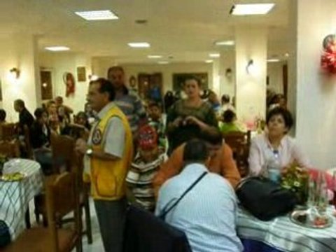 Lions Club Alger Zhira: cadeaux pour l'Aid 2008