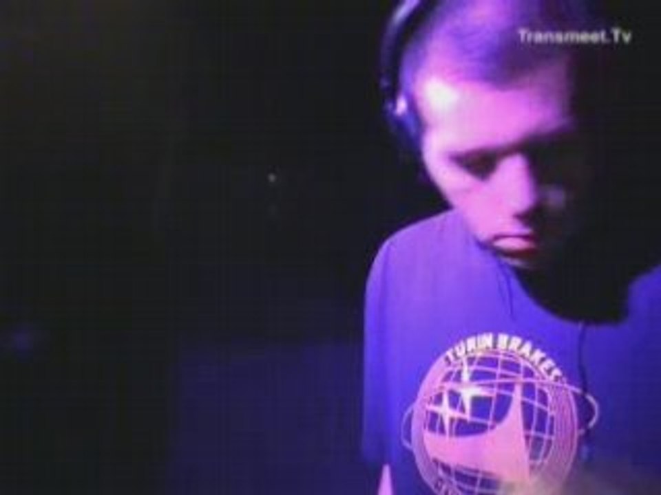 ASC bass invaders show in Aquarius