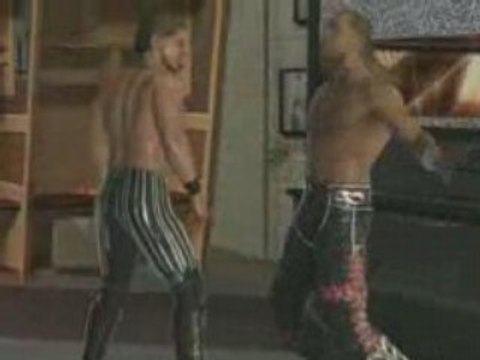 WWE SMACKDOWN! VS RAW 2009 COMBAT DANS LES VESTIAIRES
