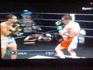 Magnifique KO de Mohamed Bouchareb sur gaylord montier